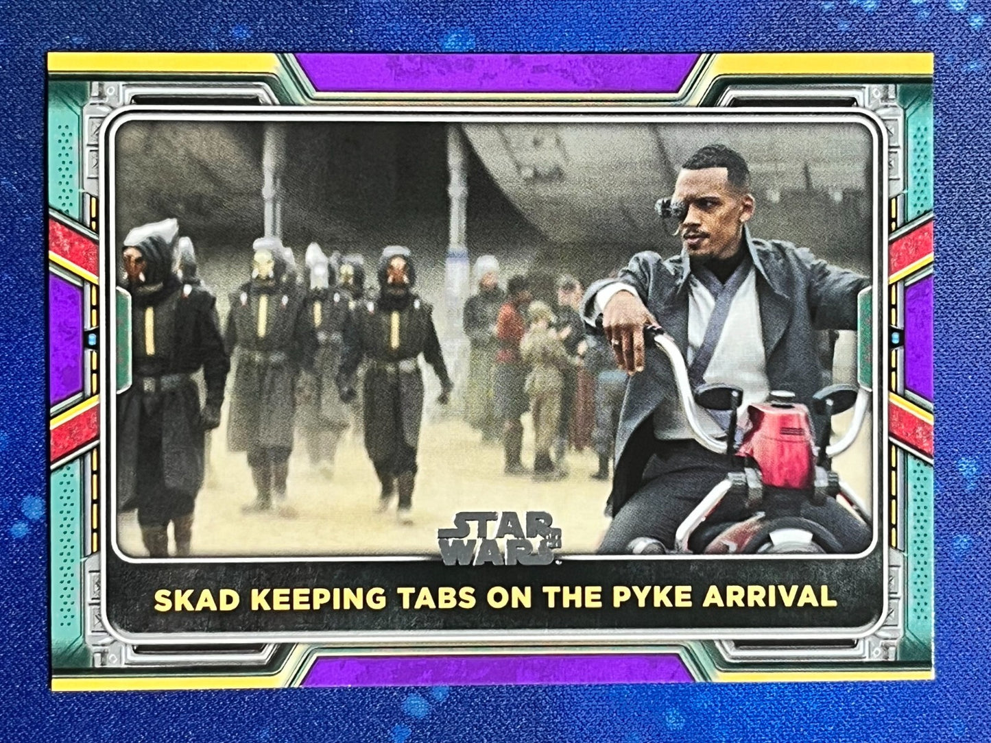 22 Book of Boba Fett Base Purple #51 Skad Keeping Tabs on the Pyke Arrival