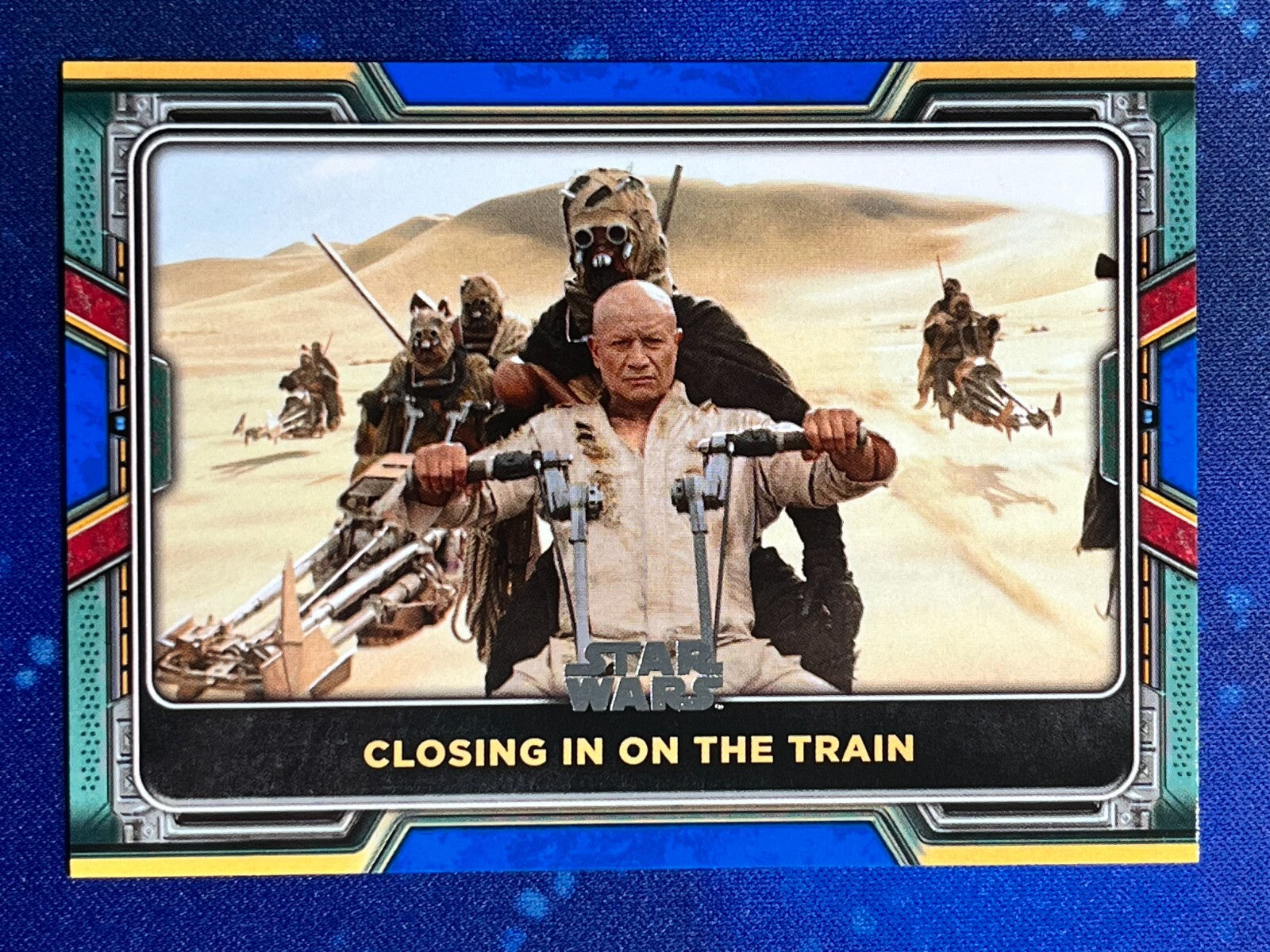 2022 Star Wars: Book of Boba Fett Base Blue #33 Closing in on the Train