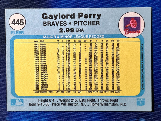 1982 Fleer #445 Gaylord Perry Atlanta Braves