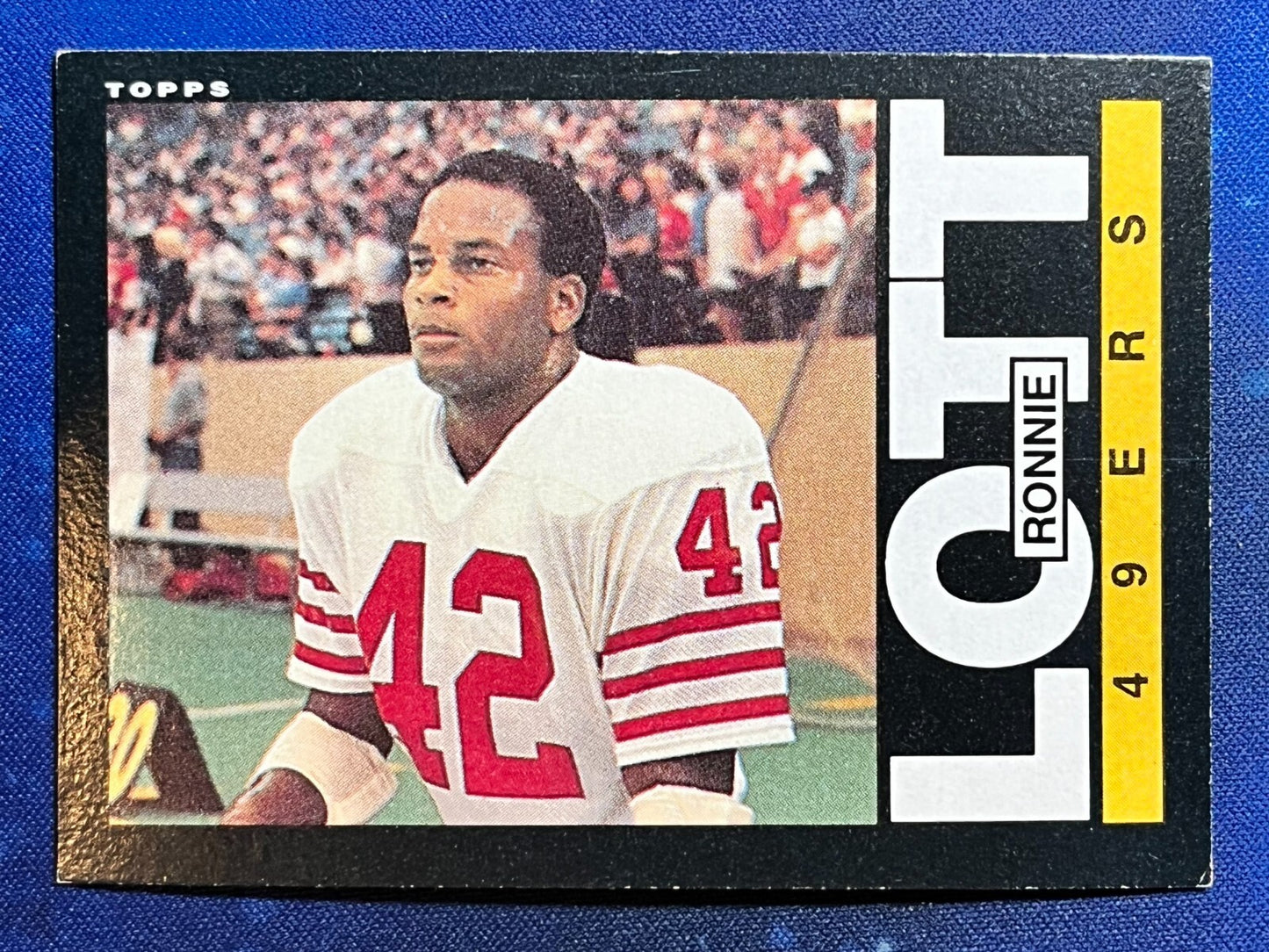 1985 Topps Football #156 Ronnie Lott San Francisco 49ers